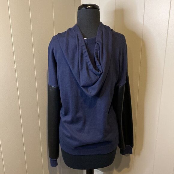 Z J. Society Women’s Large Pullover Sweater Faux Leather Drawstring Hoodie - Picture 5 of 7